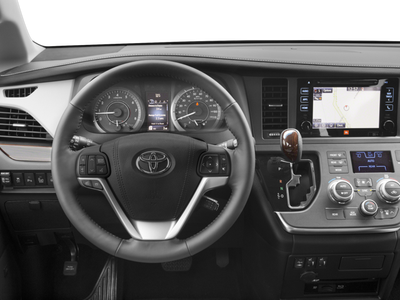2017 Toyota Sienna Limited 7 Passenger