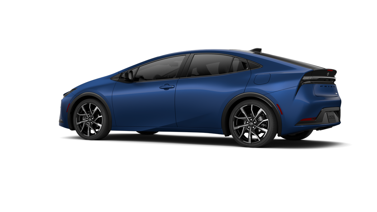 2027 Toyota Prius Plug-In Hybrid XSE Premium