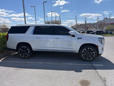 2022 GMC Yukon XL Denali