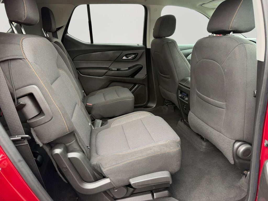 2018 Chevrolet Traverse LT Cloth w/1LT