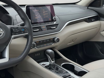 2021 Nissan Altima 2.5 SV