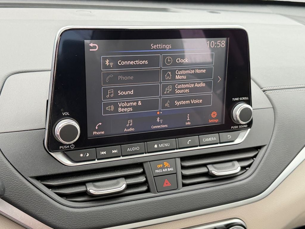 2021 Nissan Altima 2.5 SV