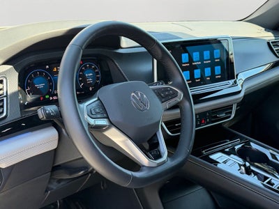 2024 Volkswagen Atlas Cross Sport 2.0T SEL R-Line