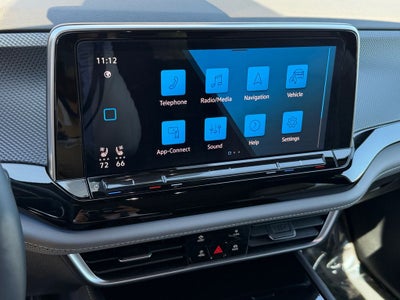 2024 Volkswagen Atlas Cross Sport 2.0T SEL R-Line