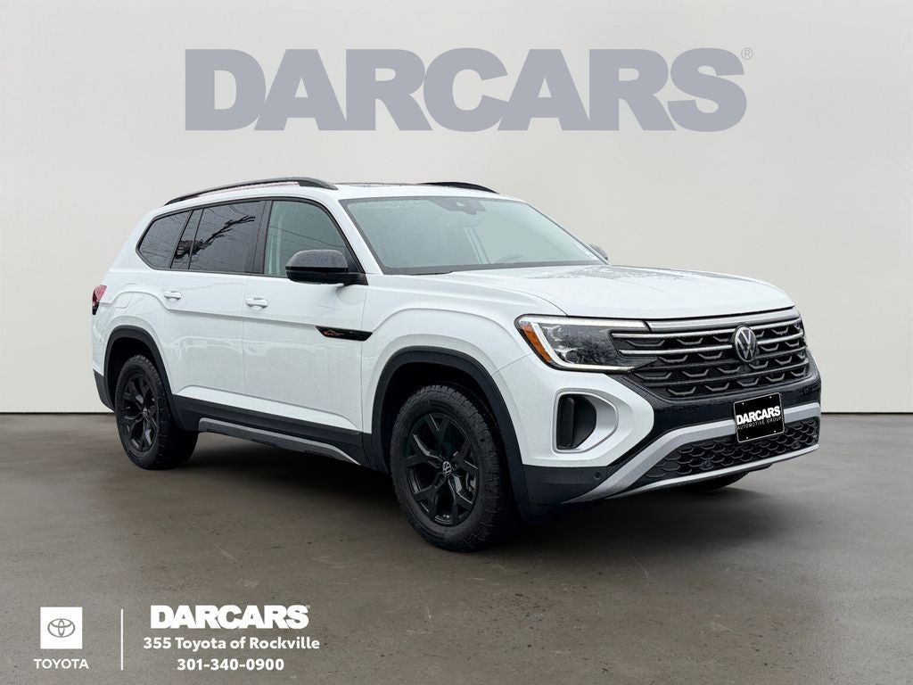 2024 Volkswagen Atlas 2.0T Peak Edition SEL