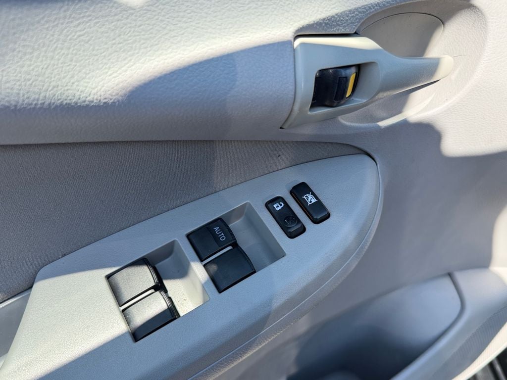 2012 Toyota Corolla L