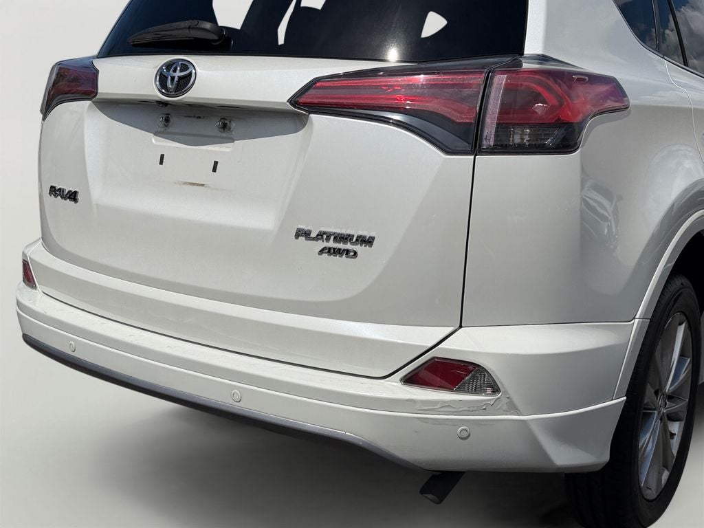 2017 Toyota RAV4 Platinum