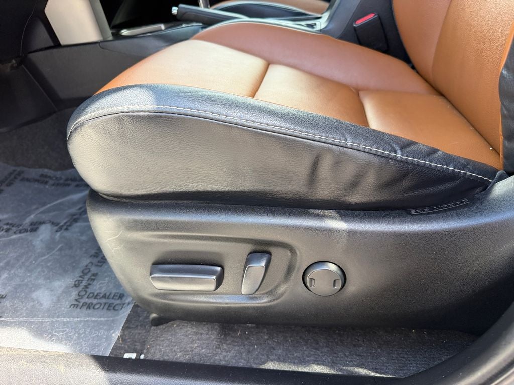 2017 Toyota RAV4 Platinum