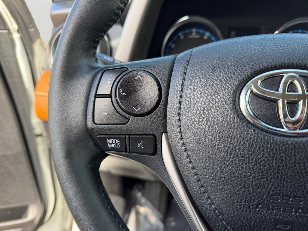 2017 Toyota RAV4 Platinum