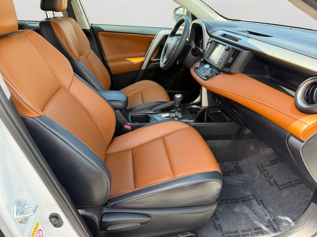 2017 Toyota RAV4 Platinum