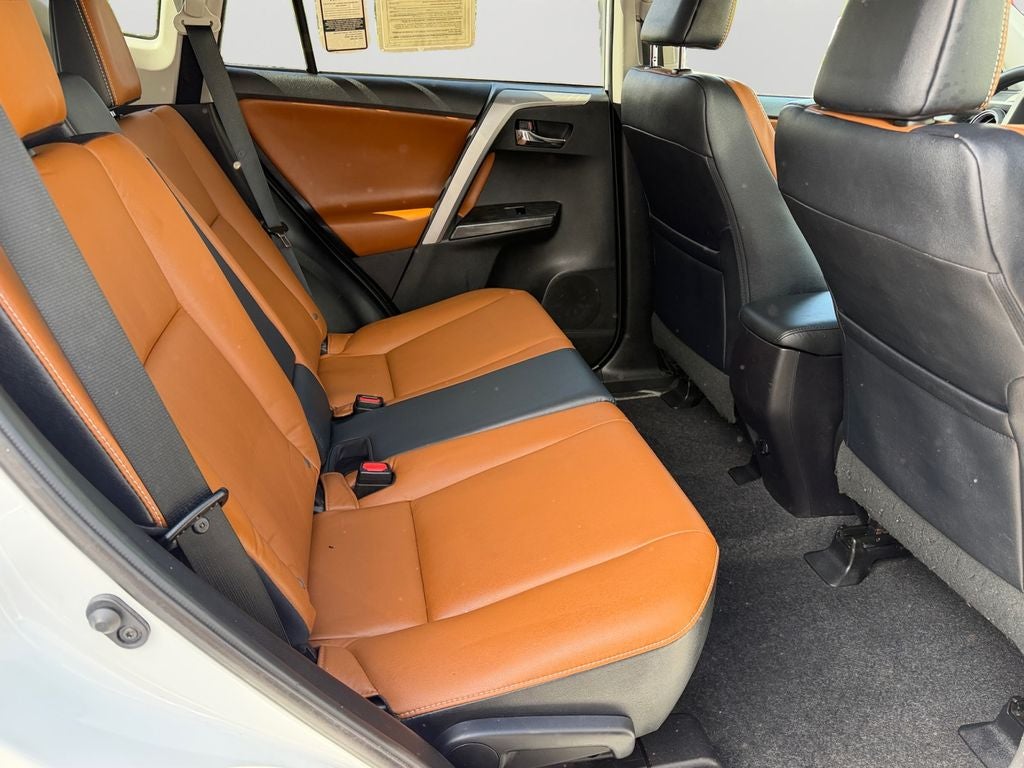 2017 Toyota RAV4 Platinum