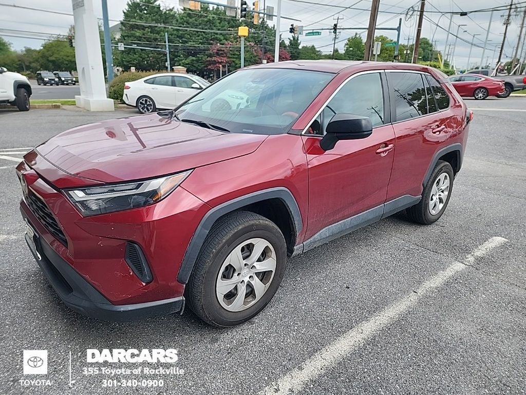 2024 Toyota RAV4 LE