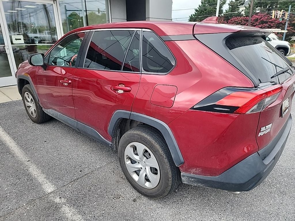 2024 Toyota RAV4 LE