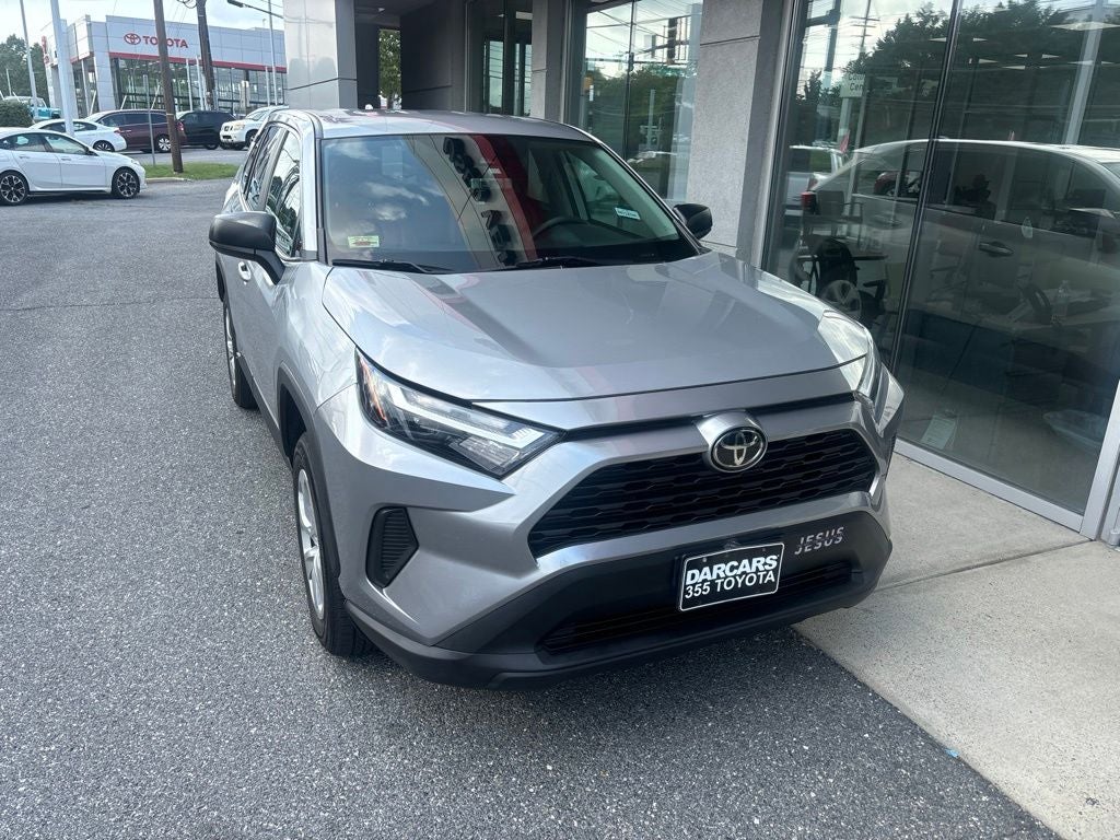 2024 Toyota RAV4 LE