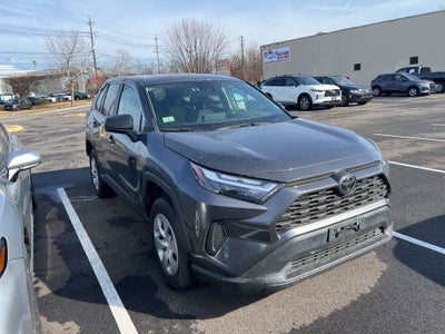 2024 Toyota RAV4 LE