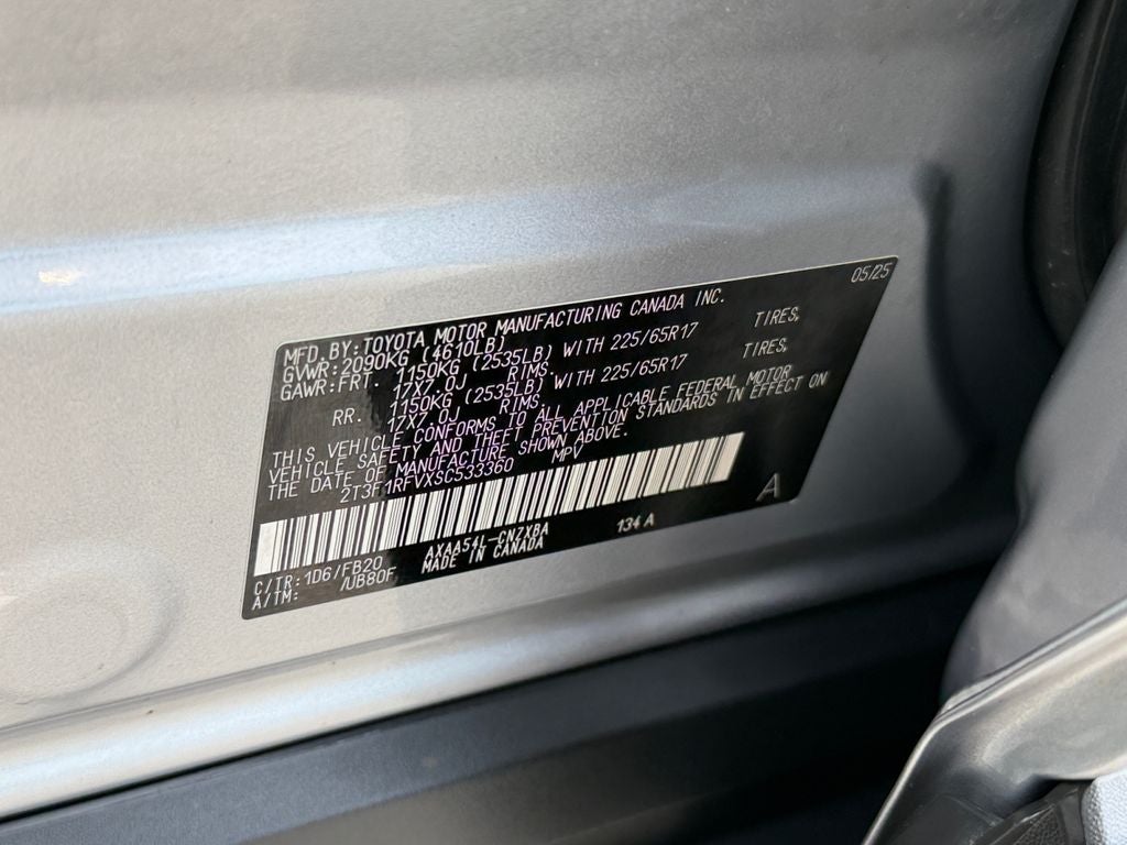 2025 Toyota RAV4 LE