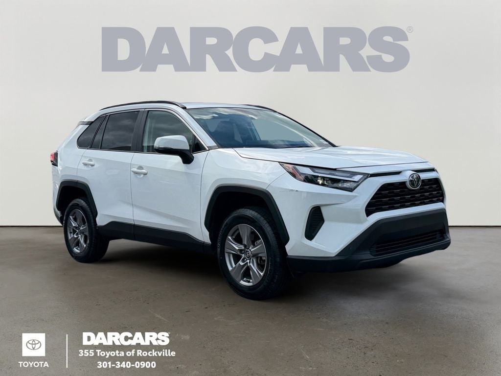 2025 Toyota RAV4 XLE