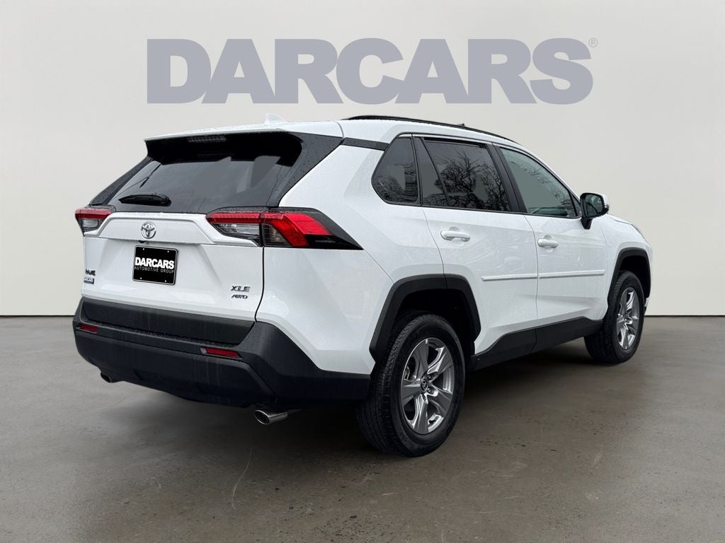 2025 Toyota RAV4 XLE
