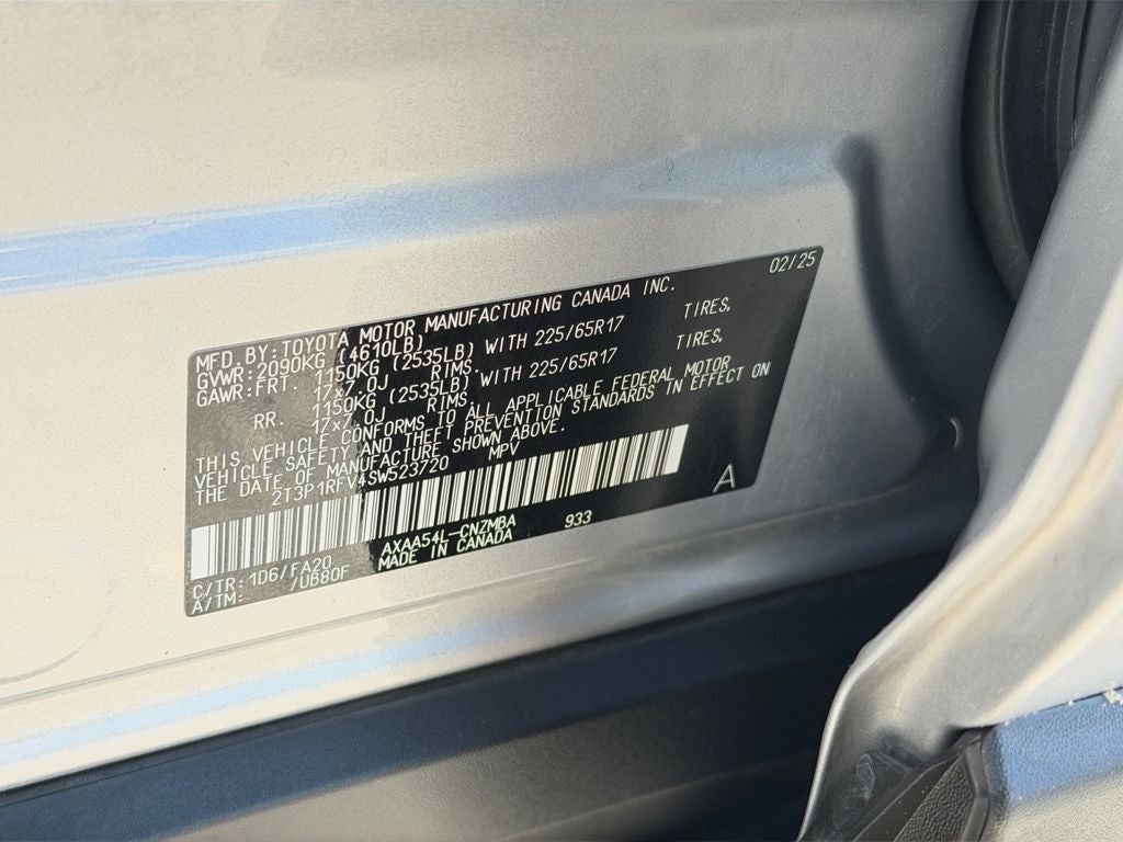 2025 Toyota RAV4 XLE