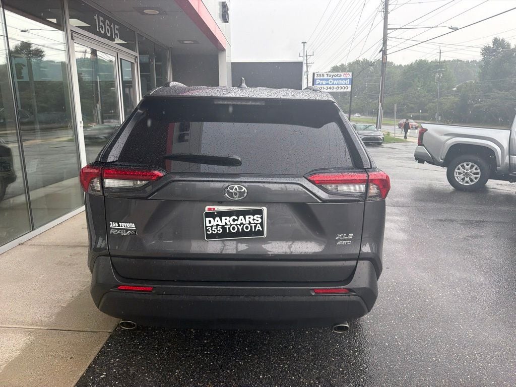 2025 Toyota RAV4 XLE