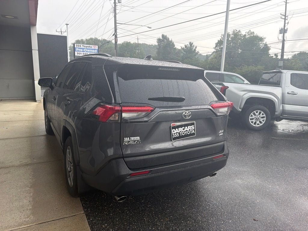 2025 Toyota RAV4 XLE