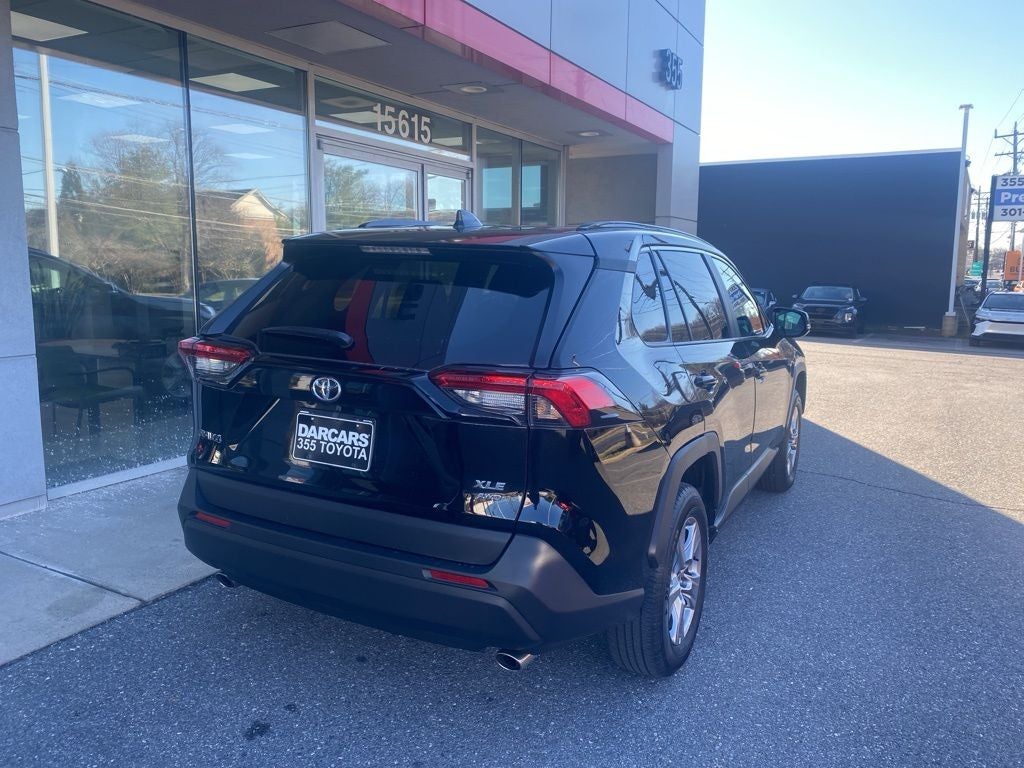 2023 Toyota RAV4 XLE