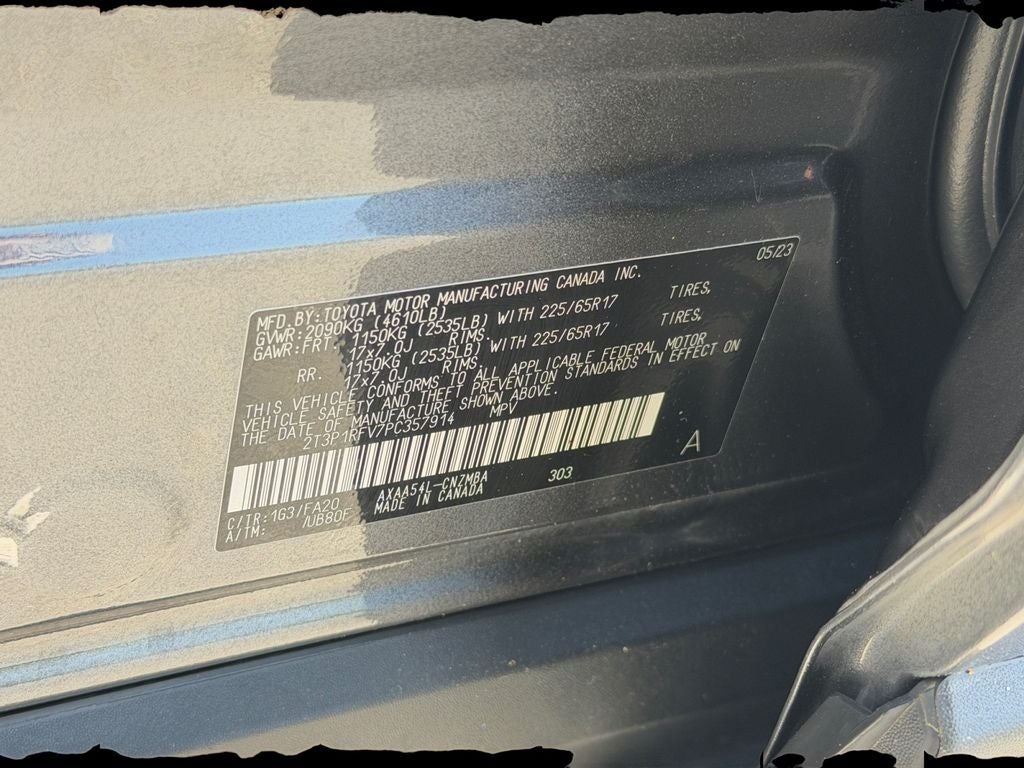 2023 Toyota RAV4 XLE