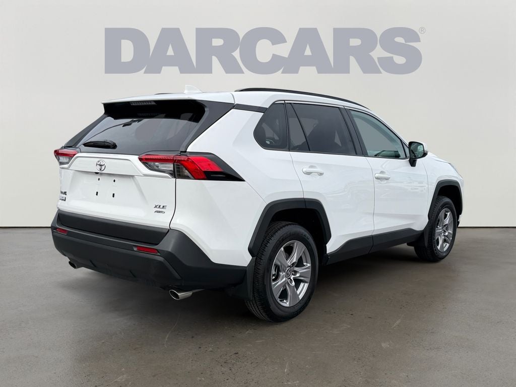 2025 Toyota RAV4 XLE