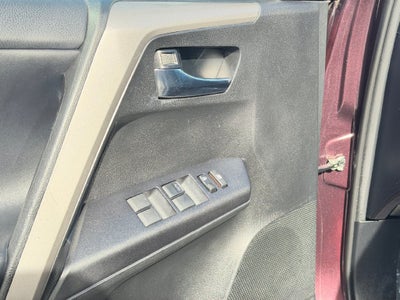 2016 Toyota RAV4 XLE