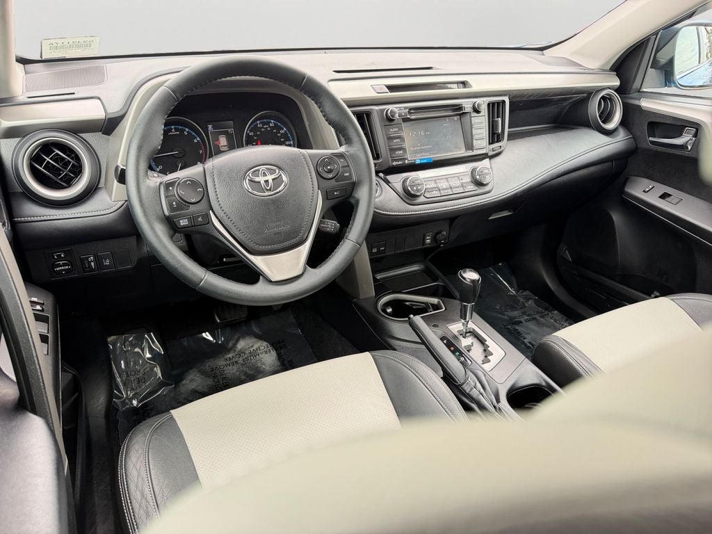 2017 Toyota RAV4 XLE