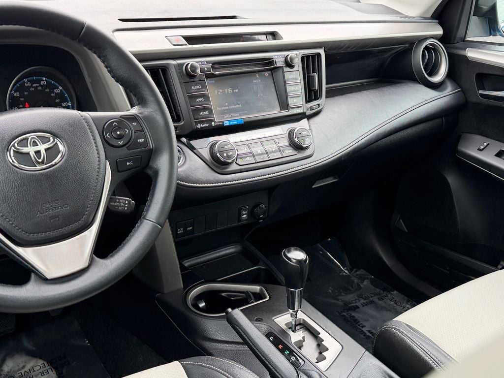 2017 Toyota RAV4 XLE