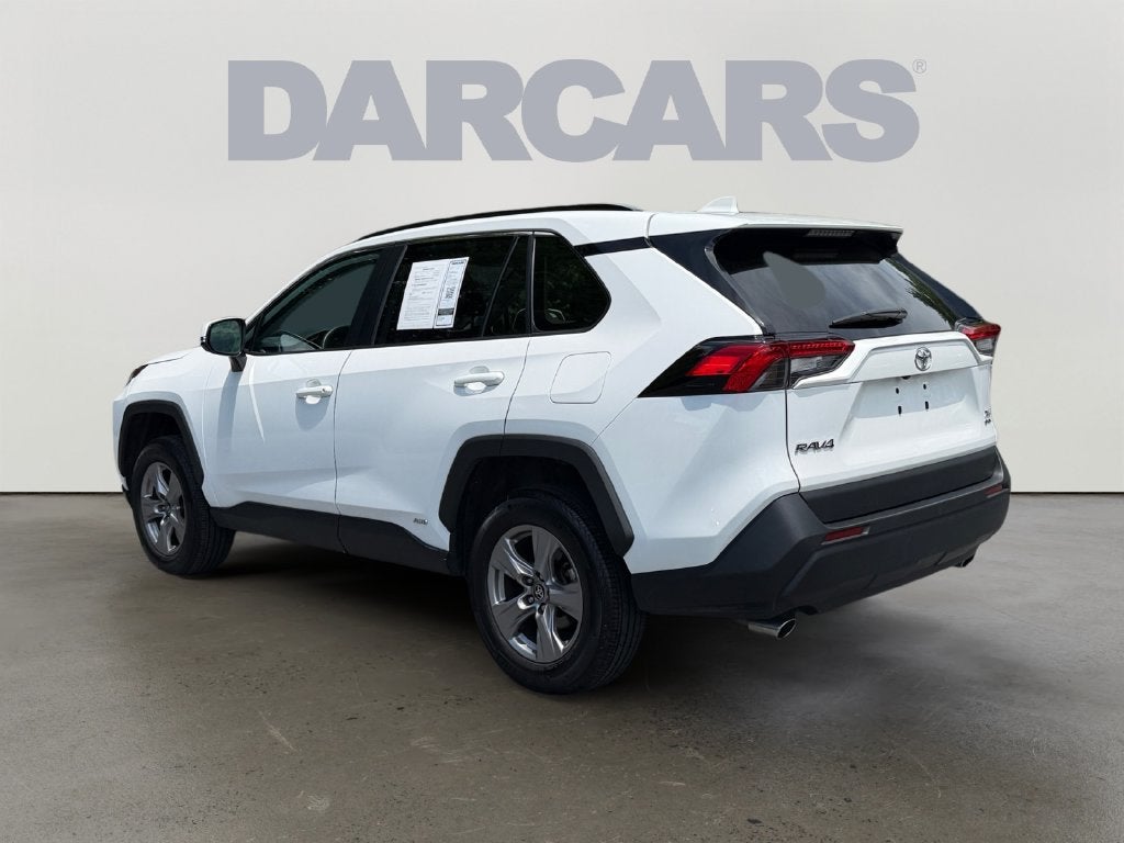 2025 Toyota RAV4 Hybrid XLE