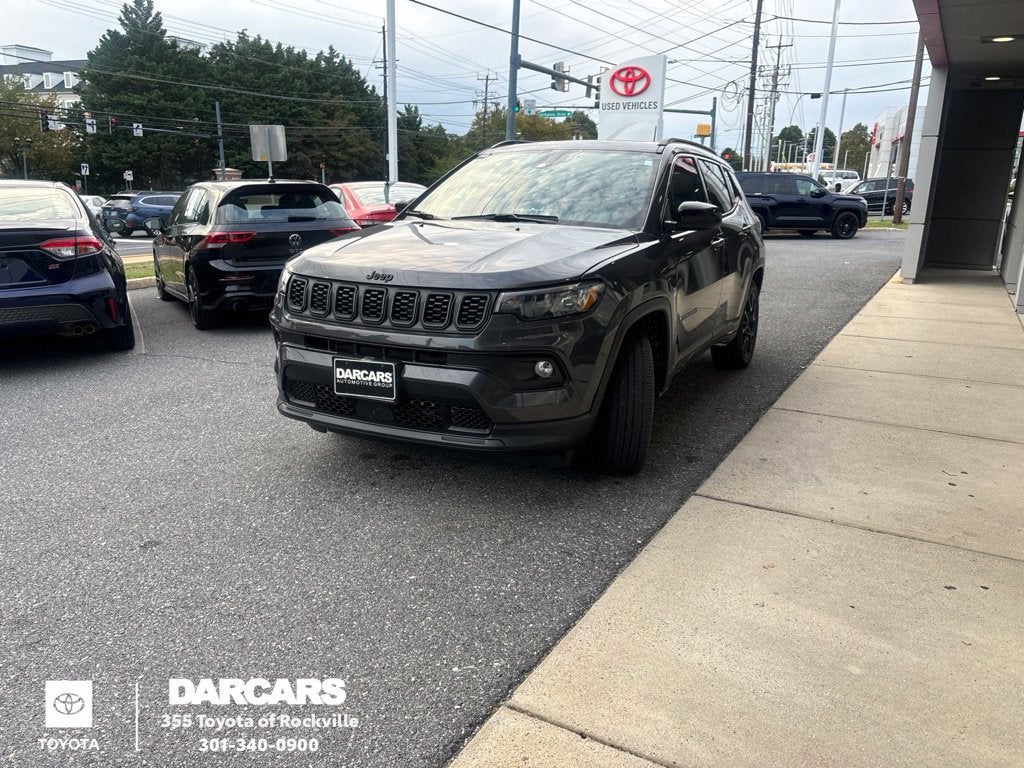 2024 Jeep Compass Latitude Lux