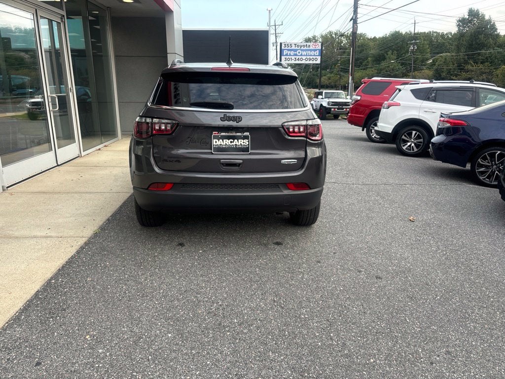 2024 Jeep Compass Latitude Lux