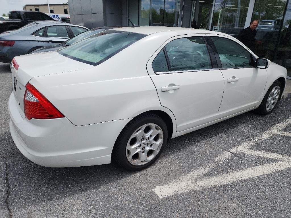 2011 Ford Fusion SE