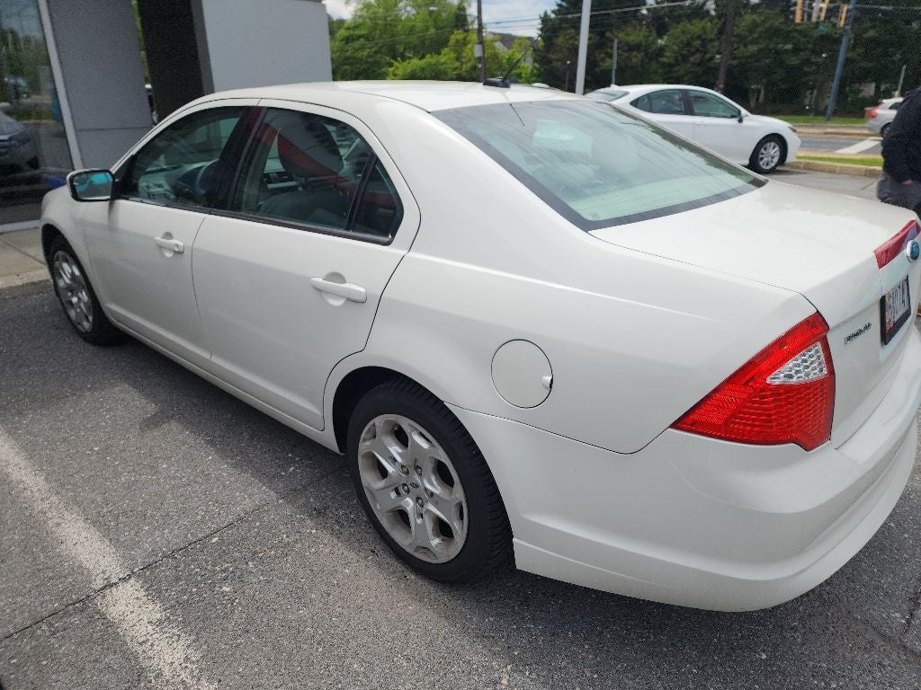 2011 Ford Fusion SE