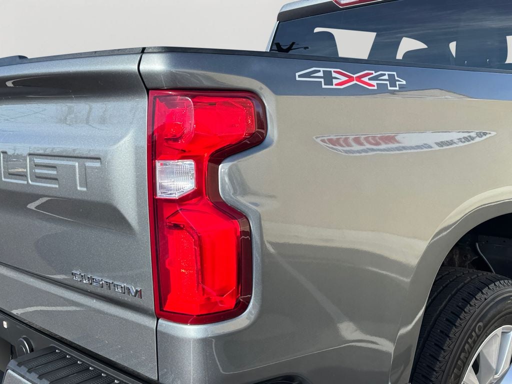 2020 Chevrolet Silverado 1500 Custom