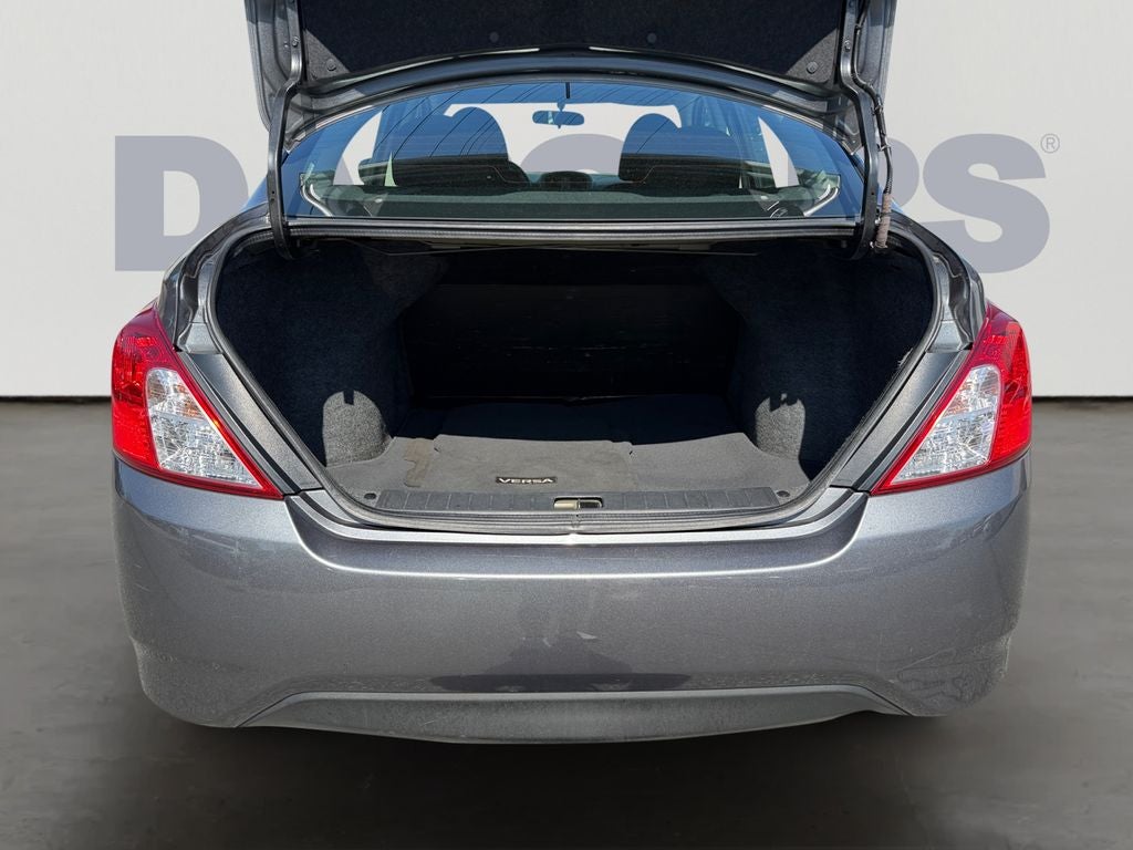 2018 Nissan Versa 1.6 S Plus