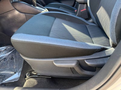 2023 Nissan Versa 1.6 SV