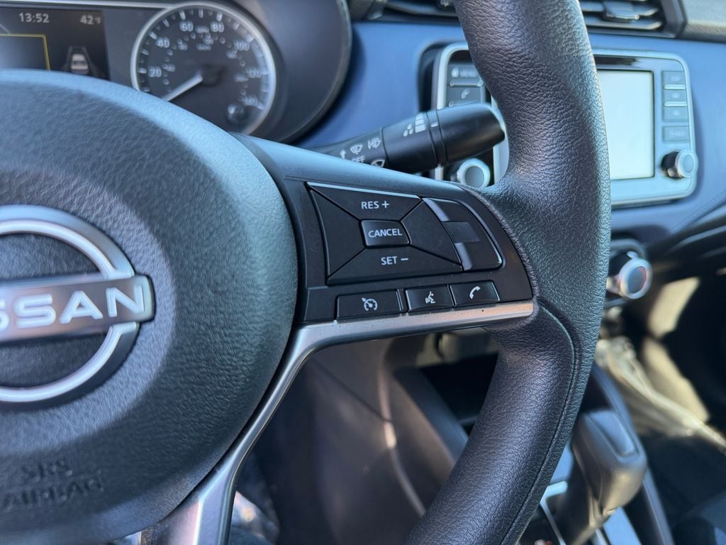 2023 Nissan Versa 1.6 SV