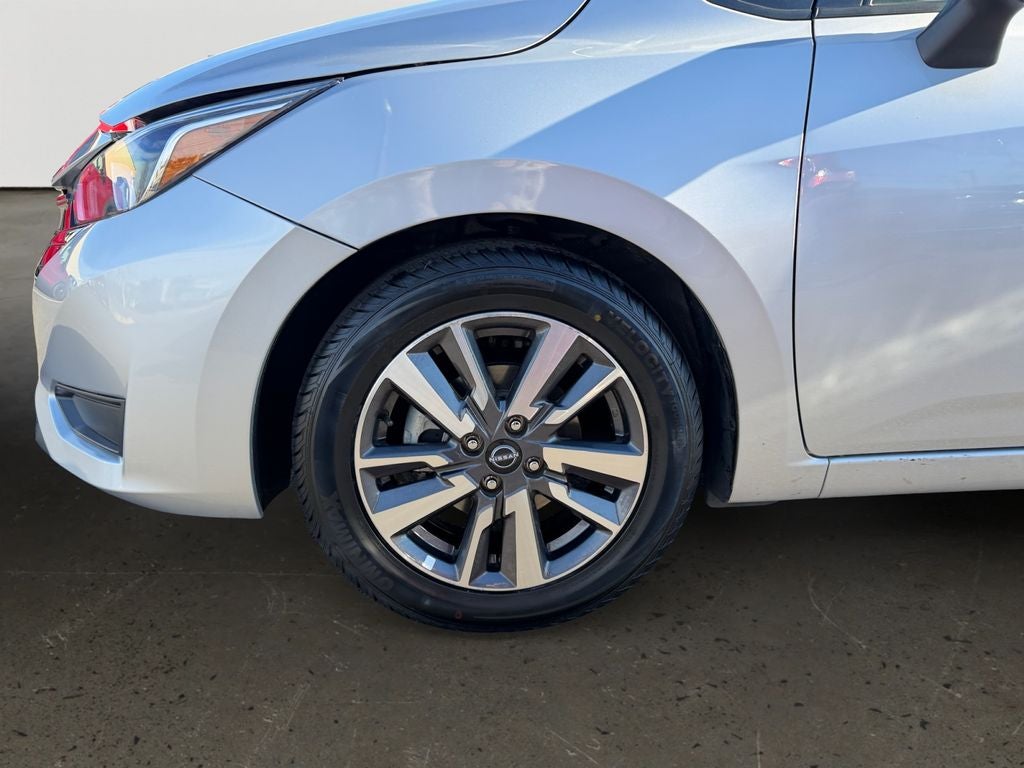2023 Nissan Versa 1.6 SV