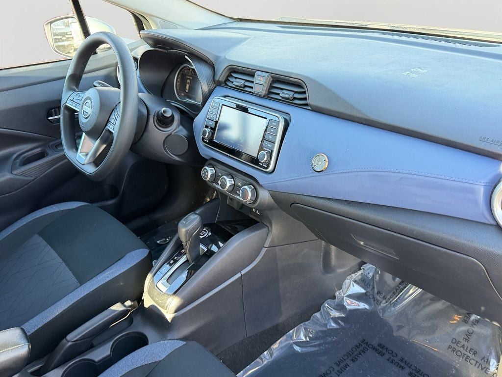 2023 Nissan Versa 1.6 SV