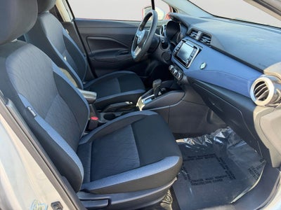 2023 Nissan Versa 1.6 SV