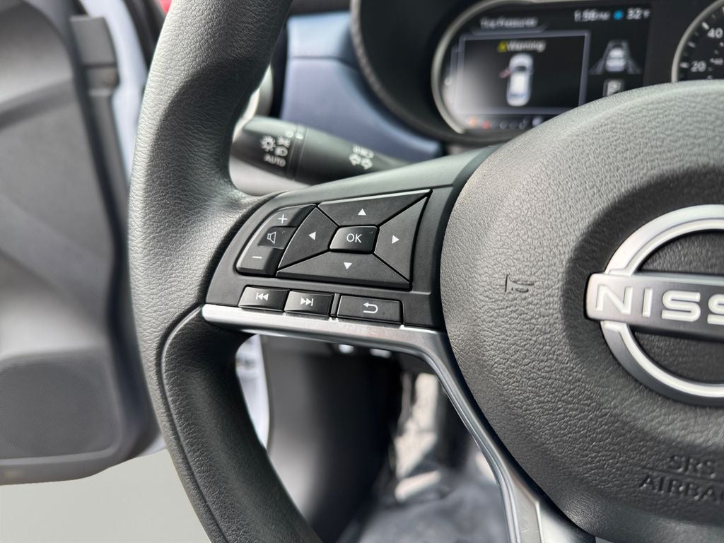 2024 Nissan Versa 1.6 SV