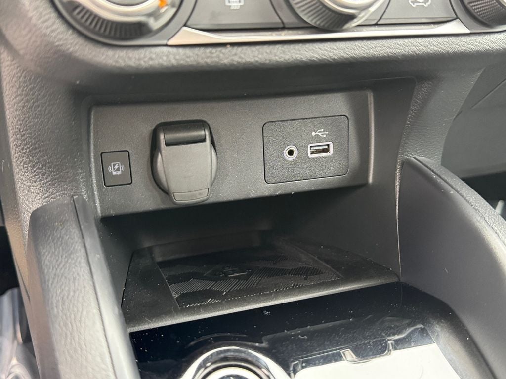 2024 Nissan Versa 1.6 SV