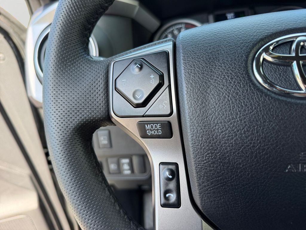 2023 Toyota Tacoma Limited V6