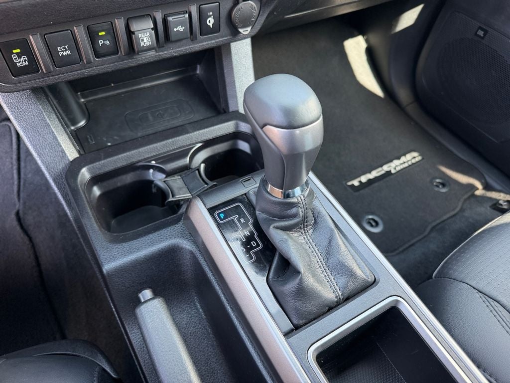 2023 Toyota Tacoma Limited V6