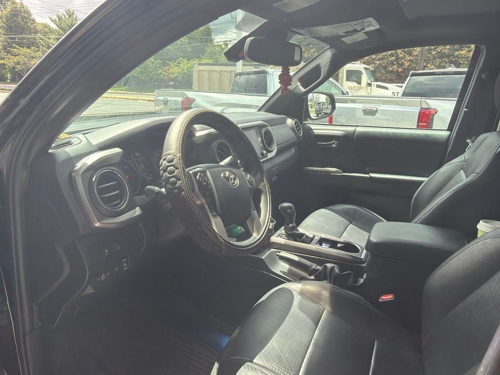 2023 Toyota Tacoma Limited V6