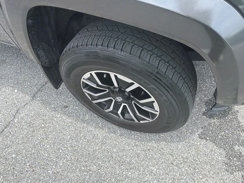 2023 Toyota Tacoma TRD Sport V6