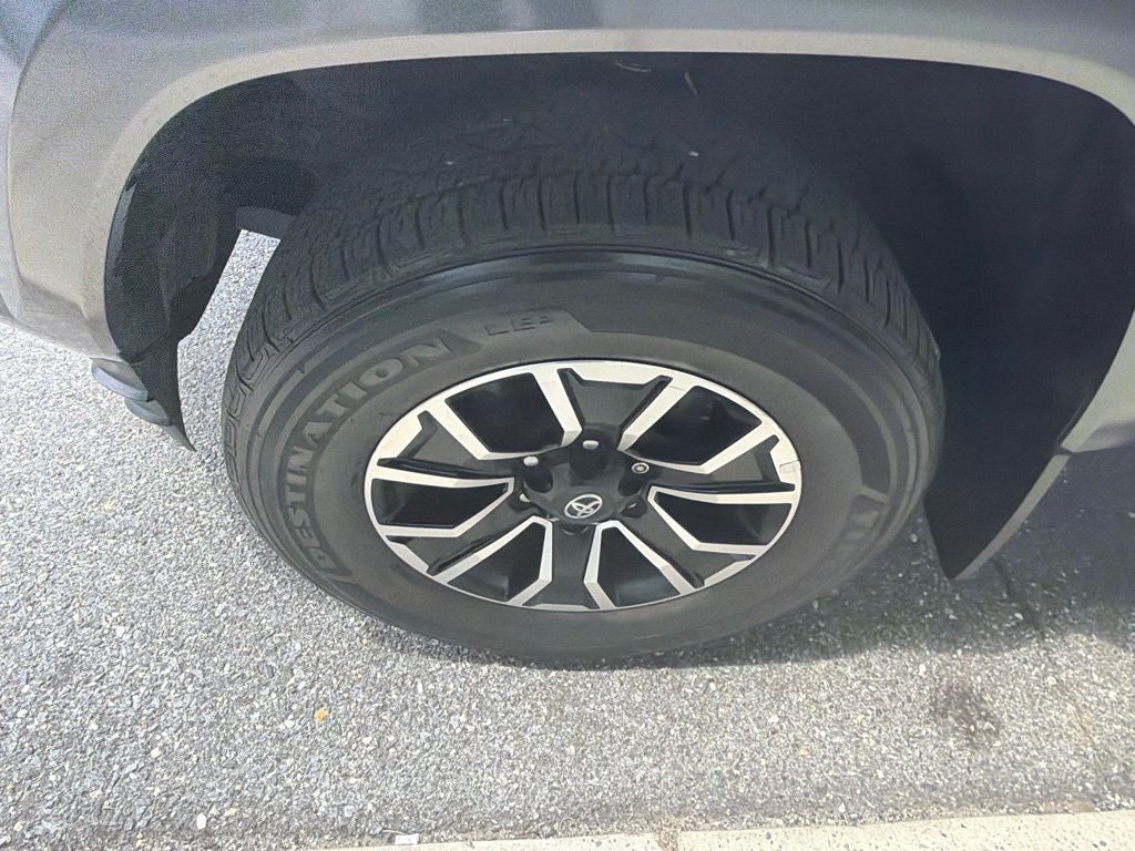 2023 Toyota Tacoma TRD Sport V6